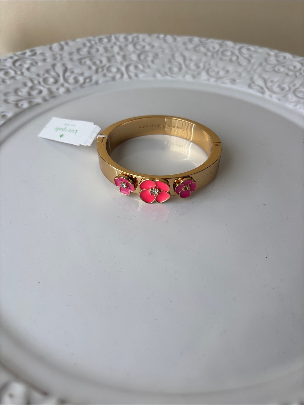 Kate Spade NWOT Gold Floral Pink Enamel Bangle Bracelet